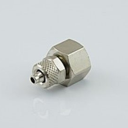 Camozzi Kovová spojka se vnitřním šroubením 1/4 a výstupem na hadičku 4/6 mm
